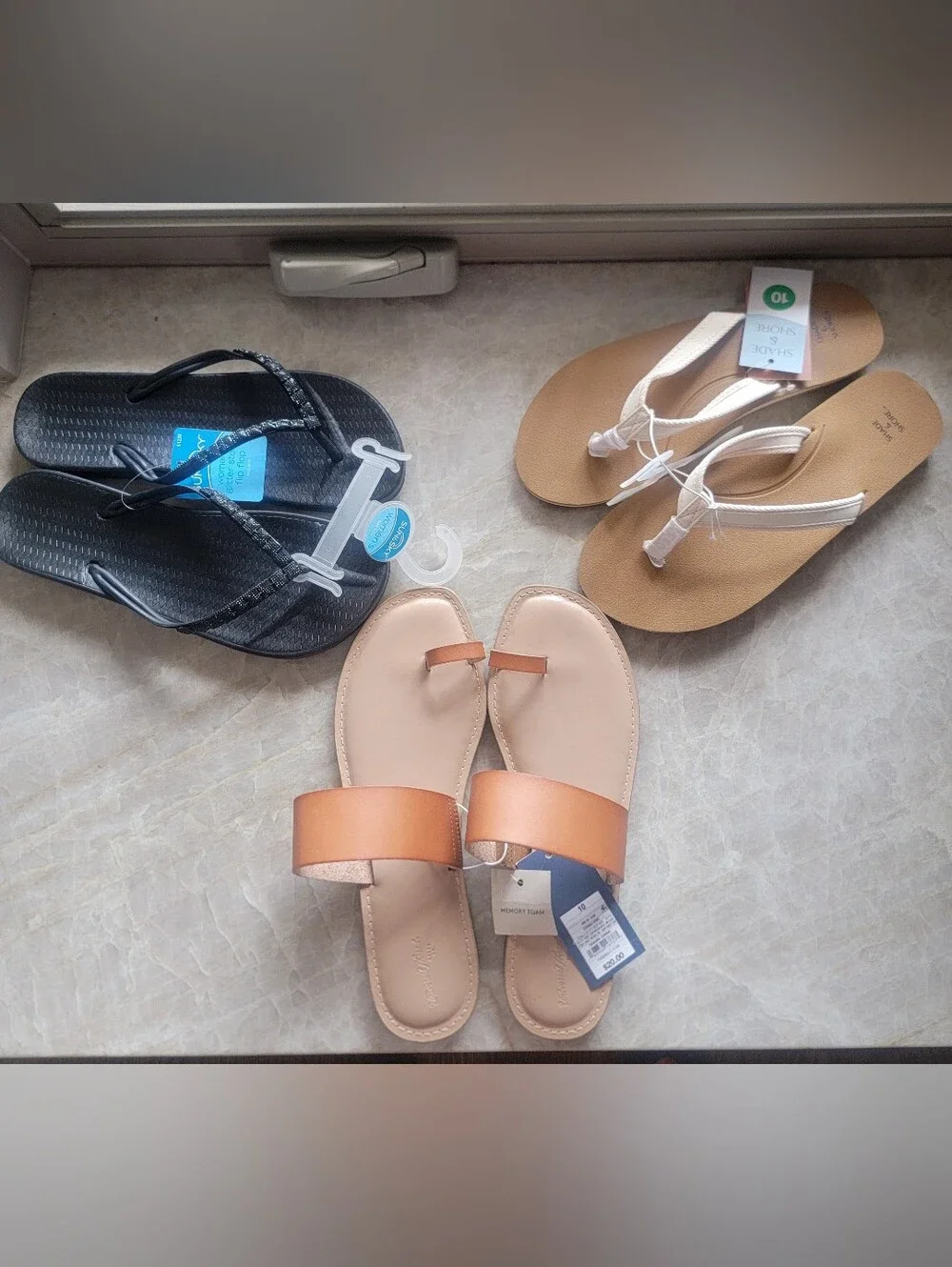 NEW! BUNDLE OF 3 SANDALS SZ 10. Universal Thread, Sun Sky, & Shade & Shore ($48)